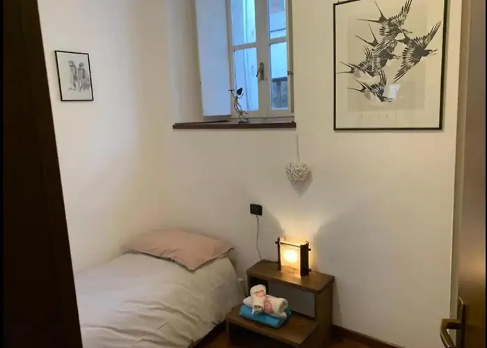 Lägenhet Piazza Volta *